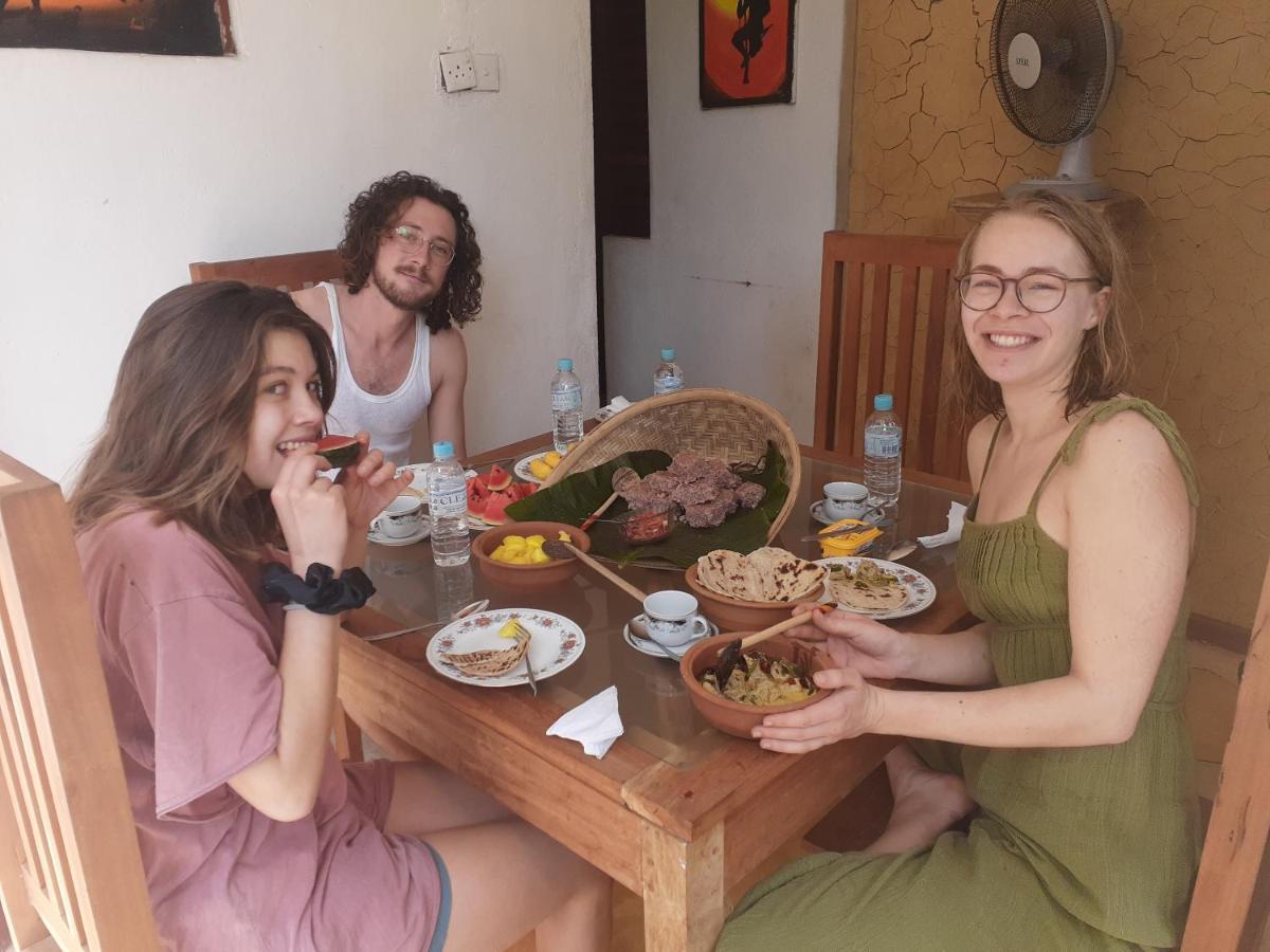 Pahalagawattha Homestay Unawatuna Εξωτερικό φωτογραφία
