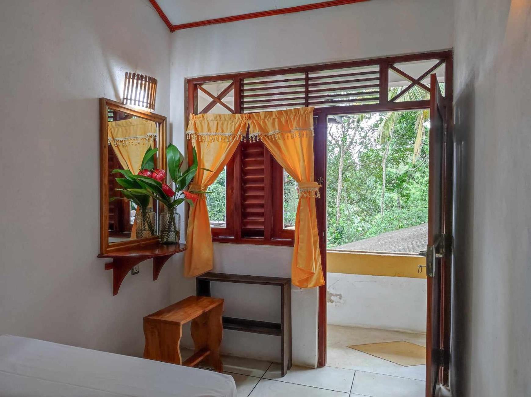 Pahalagawattha Homestay Unawatuna Εξωτερικό φωτογραφία