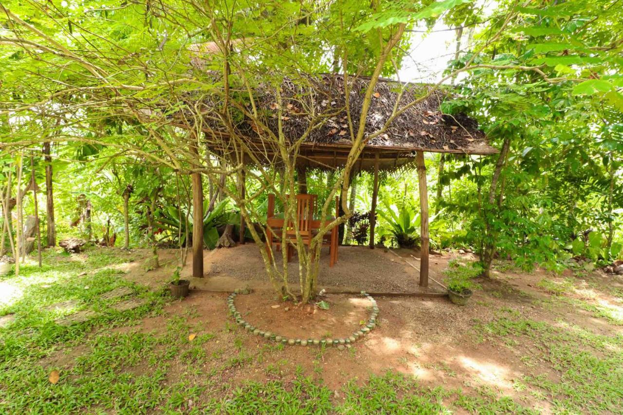 Pahalagawattha Homestay Unawatuna Εξωτερικό φωτογραφία